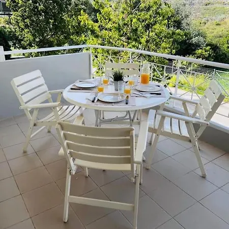 דירה Akrata Apartment אקרטה