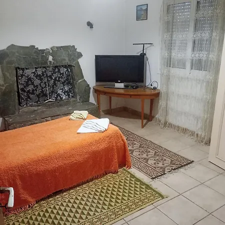 ισόγειο σπίτι 60τμ, * Paralia Akratas
