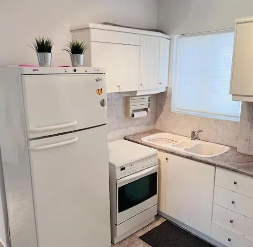 Akrata Apartment 아파트